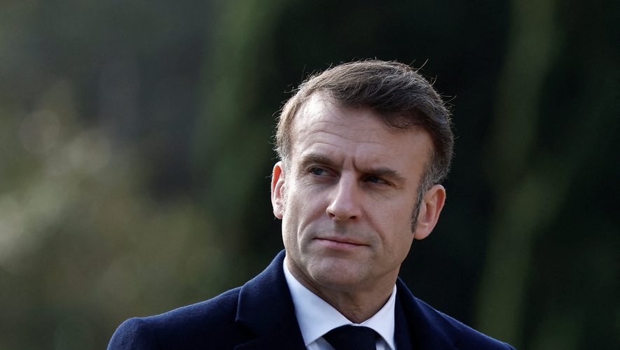 Russie : Lavrov critique fermement la stratégie ukrainienne de Macron