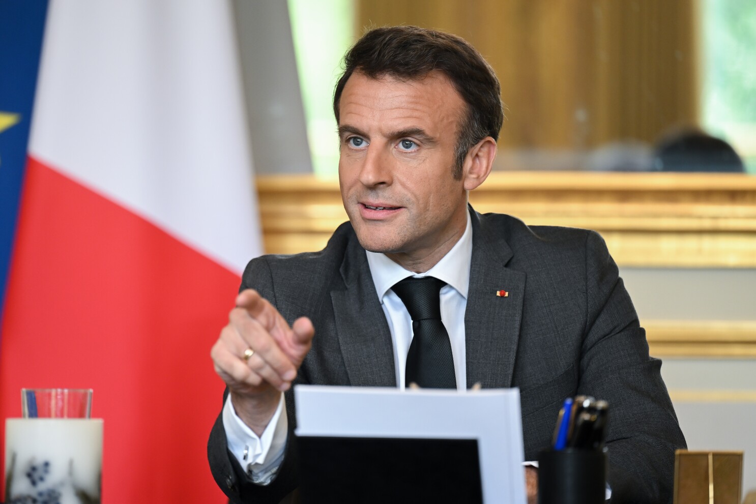 Macron et la guerre des informations : vers une police de l’opinion publique ?